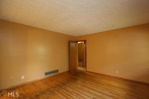 4734 Ruby Ln, Forest Park, GA 30297 photo 6