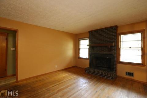 4734 Ruby Ln, Forest Park, GA 30297 photo 8