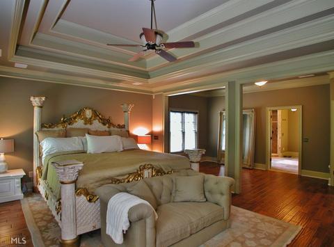 2963 Springbluff Ln, Buford, GA 30519 photo 9