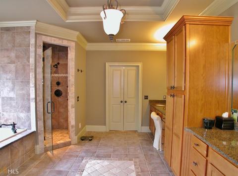 2963 Springbluff Ln, Buford, GA 30519 photo 11