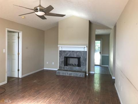 416 Hampton Green Dr, Lagrange, GA 30240 photo 2