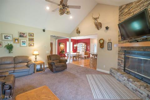 874 Sutton Mill Rd, Clarkesville, GA 30523 photo 4