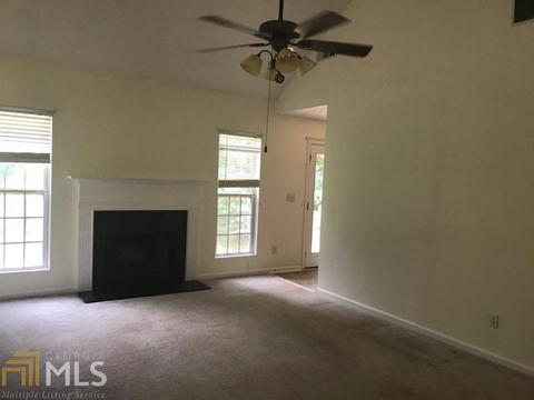 714 Mossy Oak Dr, Jackson, GA 30233 photo 2