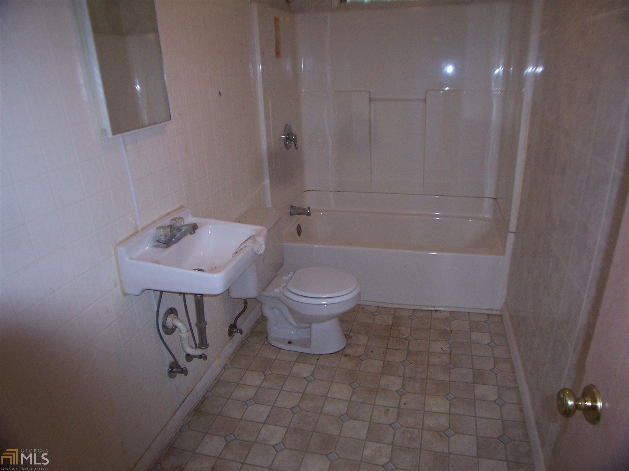 705 N Harlem Cir, Lagrange, GA 30240 photo 7