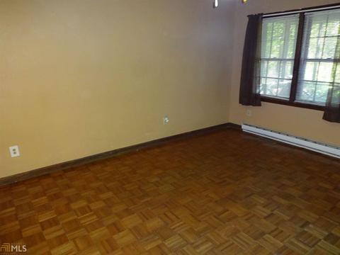 258 Chase Cir, Cornelia, GA 30531 photo 4