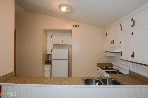 6768 Doublegate Ln, Rex, GA 30273 photo 7