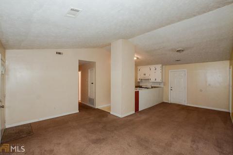 6768 Doublegate Ln, Rex, GA 30273 photo 12