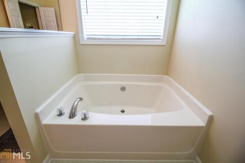 35 Rosemoore Dr, Covington, GA 30014 photo 22