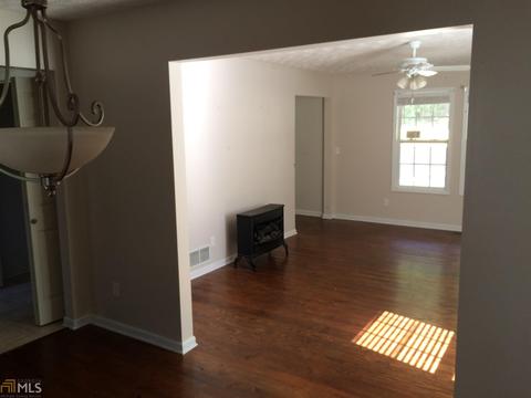 116 Powhatan Rd, Jackson, GA 30233 photo 11