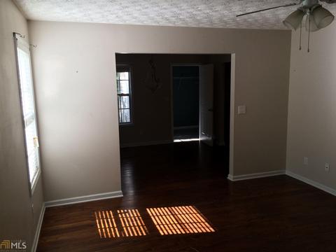 116 Powhatan Rd, Jackson, GA 30233 photo 9