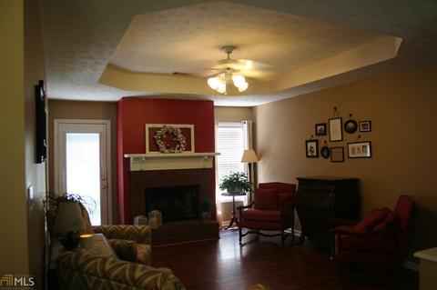 101 Falls Crest Dr, Lagrange, GA 30240 photo 6