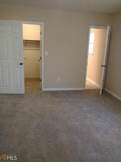 5997 Stagecoach Rd, Rex, GA 30273 photo 10