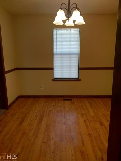 5997 Stagecoach Rd, Rex, GA 30273 photo 7