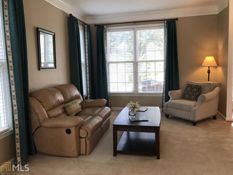 2633 Silver Dust Dr, Buford, GA 30519 photo 4