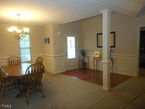 306 Jasmine Ln, Lagrange, GA 30241 photo 2