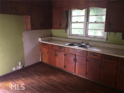 5195 Avery St, Covington, GA 30014 photo 3