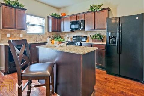 1261 Vienna Ct, Hampton, GA 30228 photo 9