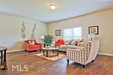 1261 Vienna Ct, Hampton, GA 30228 photo 8