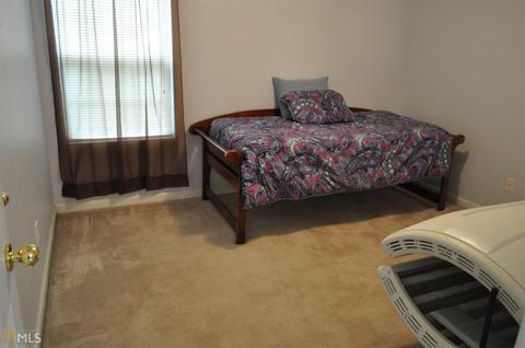 108 Waters Edge Dr, Lagrange, GA 30240 photo 11