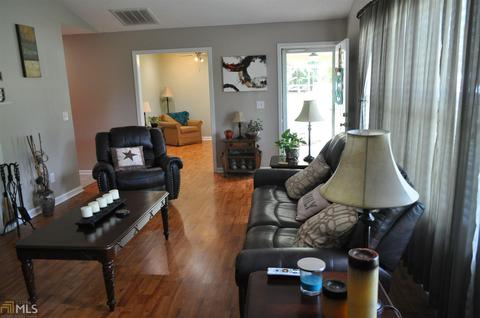 108 Waters Edge Dr, Lagrange, GA 30240 photo 4