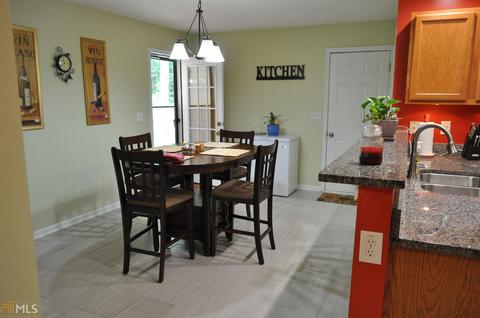 108 Waters Edge Dr, Lagrange, GA 30240 photo 7