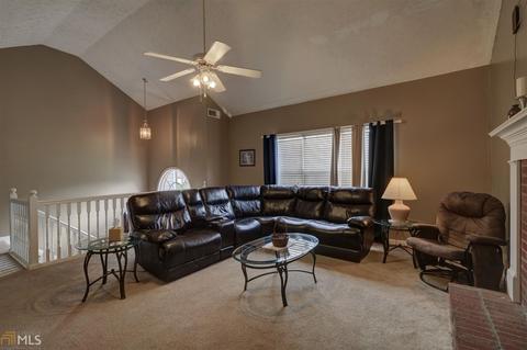 136 Sadies Ridge Ct, Hampton, GA 30228 photo 5
