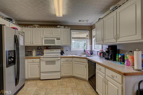 136 Sadies Ridge Ct, Hampton, GA 30228 photo 8