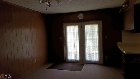 6466 Sinclair Pl, Morrow, GA 30260 photo 4