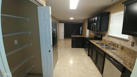 104 Macbeth Dr, Hampton, GA 30228 photo 8
