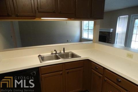 312 Eagle Ct, Stockbridge, GA 30281 photo 4