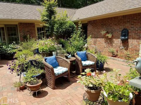 158 Hayes Cir, Rex, GA 30273 photo 6