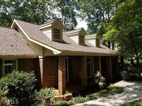 158 Hayes Cir, Rex, GA 30273 photo 2