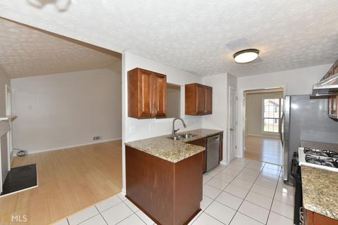 4100 Fallbrook Dr, Duluth, GA 30096 photo 12