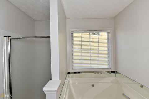 4100 Fallbrook Dr, Duluth, GA 30096 photo 23