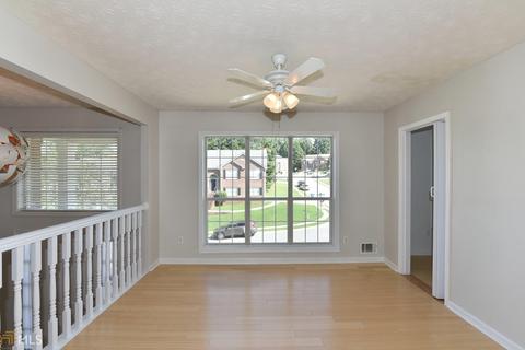 4100 Fallbrook Dr, Duluth, GA 30096 photo 17