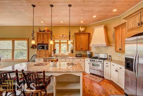 152 Scenic Dr, Dillard, GA 30537 photo 4