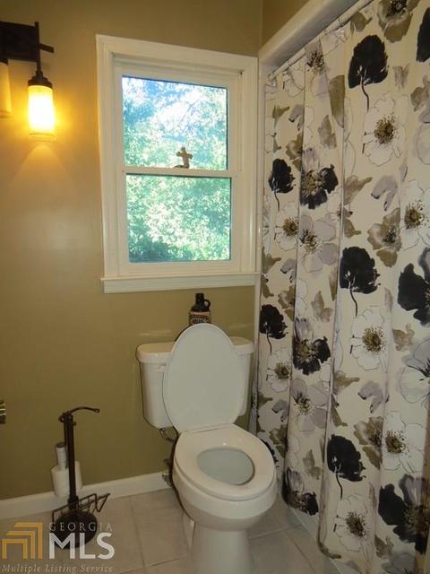 329 Regency Cir, Dublin, GA 31021 photo 18