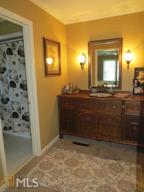 329 Regency Cir, Dublin, GA 31021 photo 19