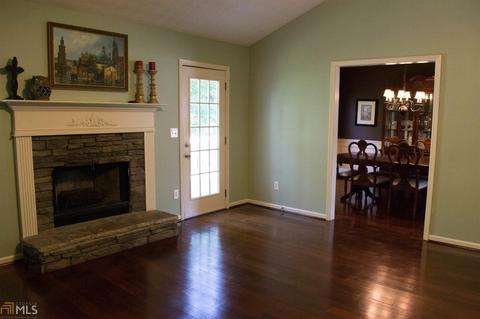 30 Dearing Woods Ln, Covington, GA 30014 photo 9