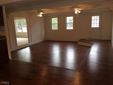 682 Rose Ln, Toccoa, GA 30577 photo 2