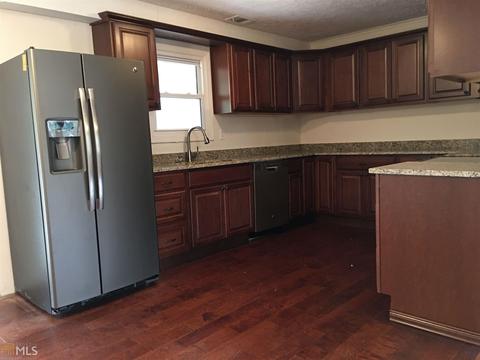 682 Rose Ln, Toccoa, GA 30577 photo 3