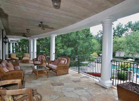 6822 S Bluff Ct, Gainesville, GA 30506 photo 10