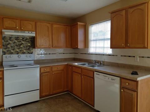 2049 Boatswain, Hampton, GA 30228 photo 3