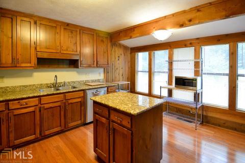 2825 Summercrest Ln, Duluth, GA 30096 photo 8