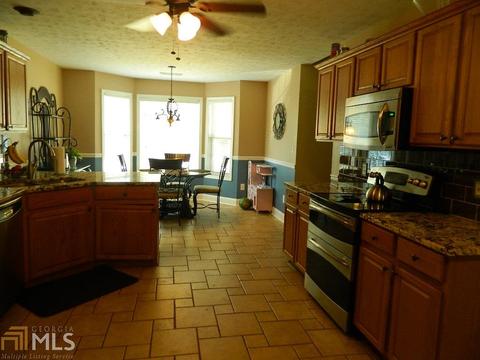 85 Berkshire Pass, Covington, GA 30016 photo 11
