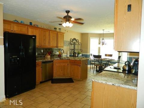 85 Berkshire Pass, Covington, GA 30016 photo 7