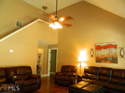 85 Berkshire Pass, Covington, GA 30016 photo 5