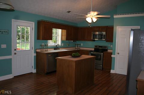 40 Somerset Ct, Covington, GA 30016 photo 7