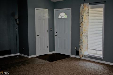 40 Somerset Ct, Covington, GA 30016 photo 3