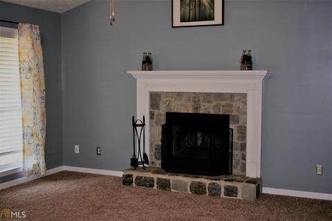 40 Somerset Ct, Covington, GA 30016 photo 5